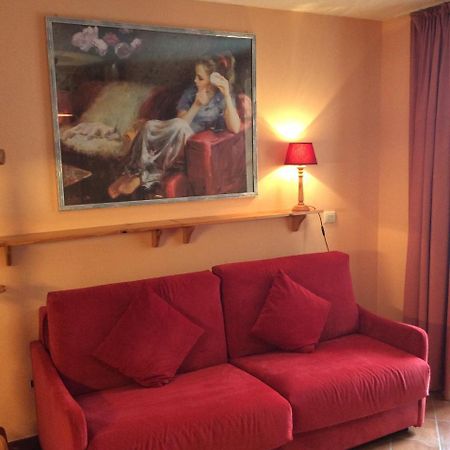 Residenze Sonnenschein Casa Rossa Lejlighedshotel Villabassa Eksteriør billede