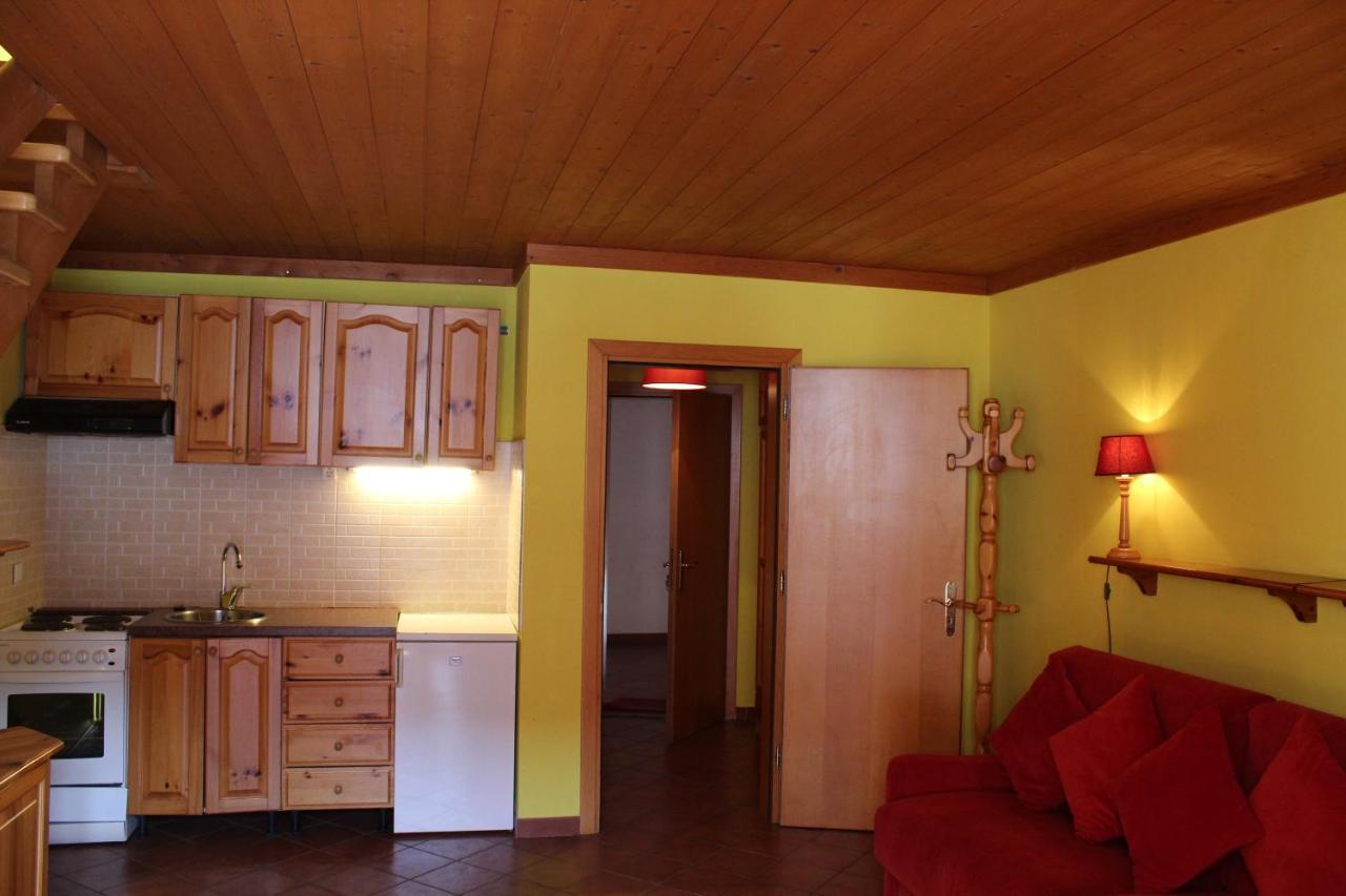 Residenze Sonnenschein Casa Rossa Lejlighedshotel Villabassa Eksteriør billede