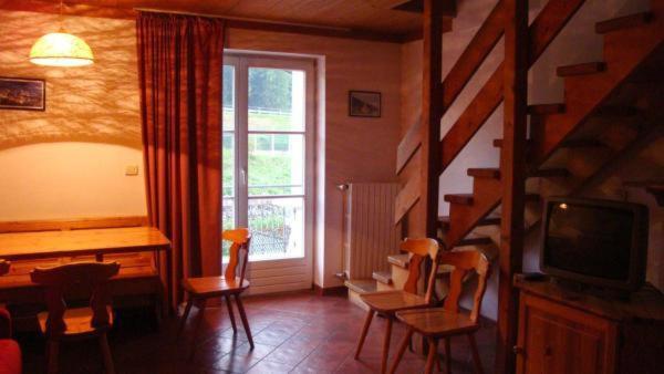 Residenze Sonnenschein Casa Rossa Lejlighedshotel Villabassa Eksteriør billede