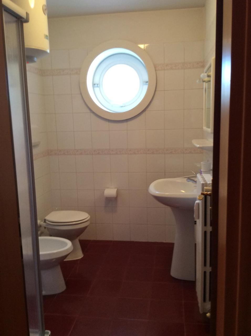 Residenze Sonnenschein Casa Rossa Lejlighedshotel Villabassa Eksteriør billede